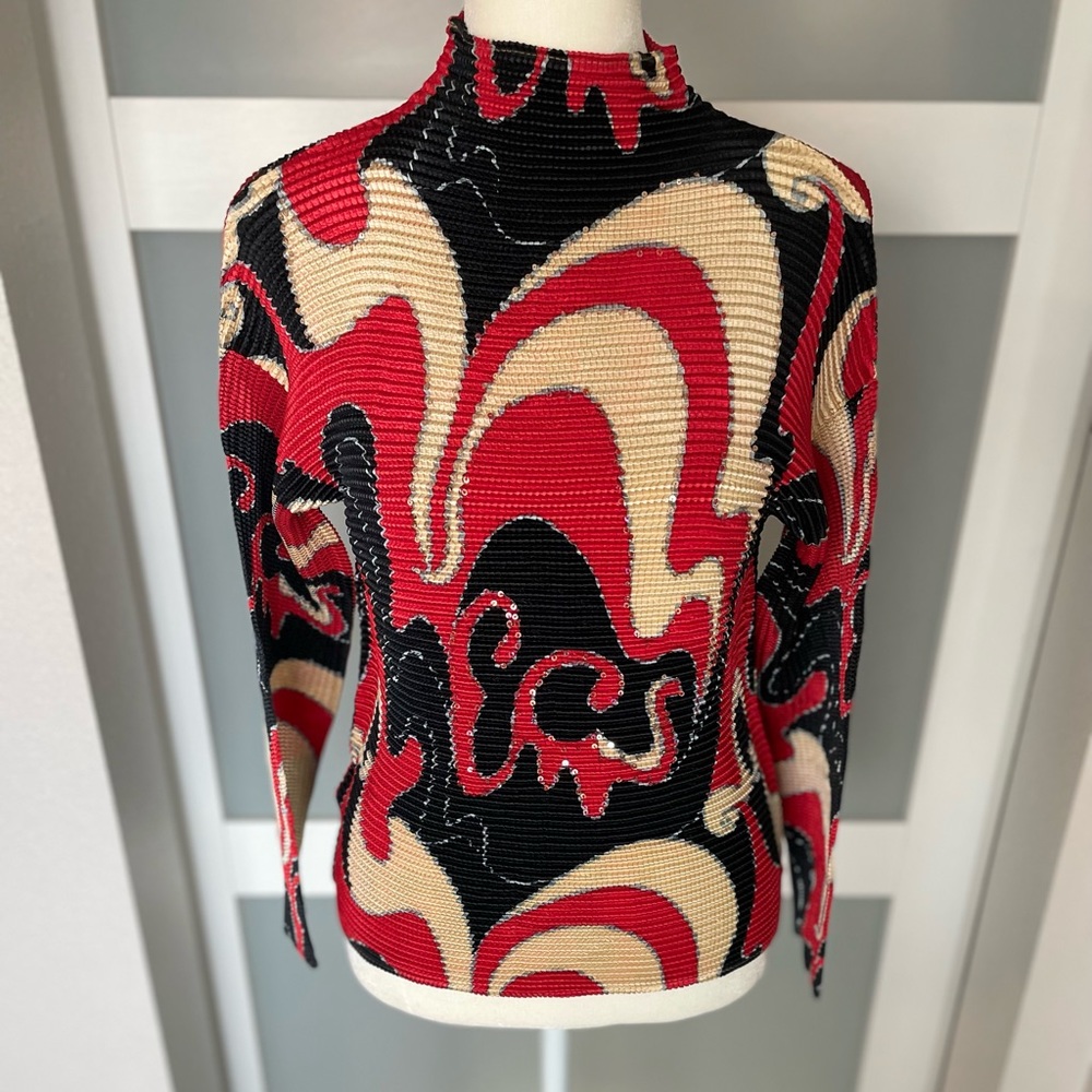 Alberto Makali Top